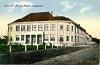 A munksgimnziumnak is helyet ad "Kulturpalota" - ma Petfi Sndor lt. Iskola - Szilgyi Dezs 1914-ben kiadott sznezett lapjn. Forrs: a Szentesi Levltr kpeslapgyjtemnye