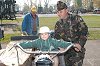 Ha nagy leszek, n is katona leszek... Fot: Vidovics Ferenc, 2004