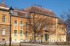 Az egykori  Kossuth Tri ltalnos Iskola ma Kiss Blint nevt viseli. Fot: www.szentesinfo.hu
