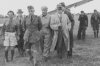 Az 1939. mjus 21-n tartott replnap - a jeles vendgekkel vitz Bogyay Kamill szzados. Forrs: Szentesi let