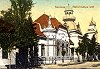 A Református Kör épülete (1906) és a mára tornyavesztett "Bagolyvár" Untermüller Ernő képeslapján (1907) . Forrás: Szatmári Imre képeslapgyűjteménye