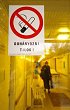 A szegedi II. számú kórházban sem lehet dohányozni az épületen belül. Fotó: Gyenes Kálmán