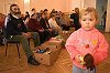 A gyerekek játékot választhattak a dobozokból, amelyet a szentesi iskolások gyűjtöttek. Fotó: Vidovics Ferenc - 2005