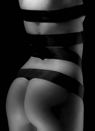 L�n�rt G�bor - Coiled