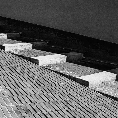 Vir�g Mih�ly - L�pcs�