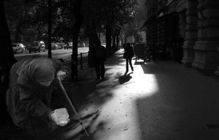 47. Szita L�szl� - �rny�kos oldal