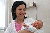 Kolozsvári Nina volt az igazán szentesi első baba 2009-ben. Fotó: Vidovics Ferenc