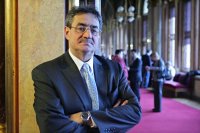 P�sze Lajos politikus, f�ggetlen orsz�ggy�l�si k�pvisel�. Fot�: www.magyarhirlap.hu