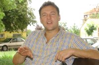 D�ms�di sokat kapott, de adott is a Csongr�d megyei p�l�nak.  Fot�: T�sik Attila