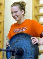 M�rta hetente n�gyszer edz. Le a kalappal el�tte, 85 kil� vasat k�pes kinyomni. Fot�: Frank Yvette