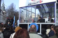 A m�sorvezet�-tri� vid�m �r�kat szerzett a szentesieknek. A szerz� felv�tele