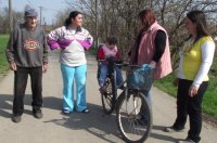 Nagyon j� k�z�ss�g lakik a nevet kapott utc�ban. A szerz� felv�tele