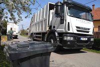 A v�rosell�t� irod�j�ban pedig mindenki ingyen �tvehet egy kuk�t. Fot�: Vidovics Ferenc