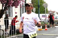 Vakhal Norbert k�nnyed�n futotta le a t�vot. Fot�: DM/DV