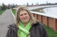 Sz�ntai Szilvia m�r a Tisza-g�ti ker�kp�r�t p�ly�zat�t is koordin�lta. Fot�: B�r� D�niel - 2008