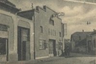 Az egykori Uránia Mozgószínház ma az Őze Lajos Filmszínház. Fotó: http://egykor.hu/szentes/752