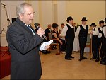 M�sz�ros Zolt�n az est sz�viv�je